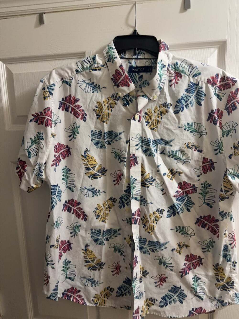 Nautica Men's Short Sleeve Button Down Tropical Leaf Print Shirt
